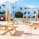 Kiara * Costa Teguise
