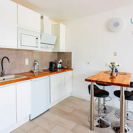 Kiara Apartman Costa Teguise